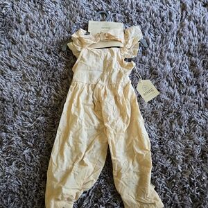 Snug Yellow Girls' Ruffled Shoulder Jumpsuit